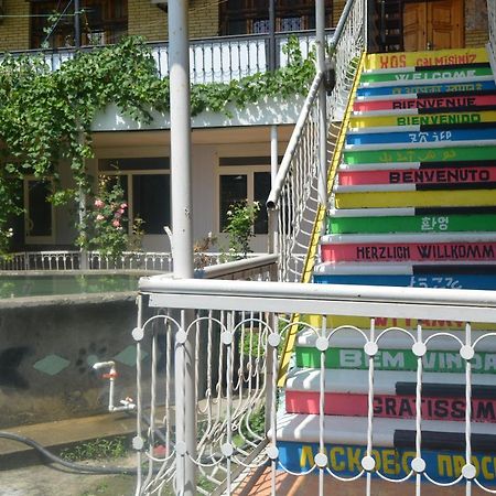 Canal Hostel Şǝki Esterno foto