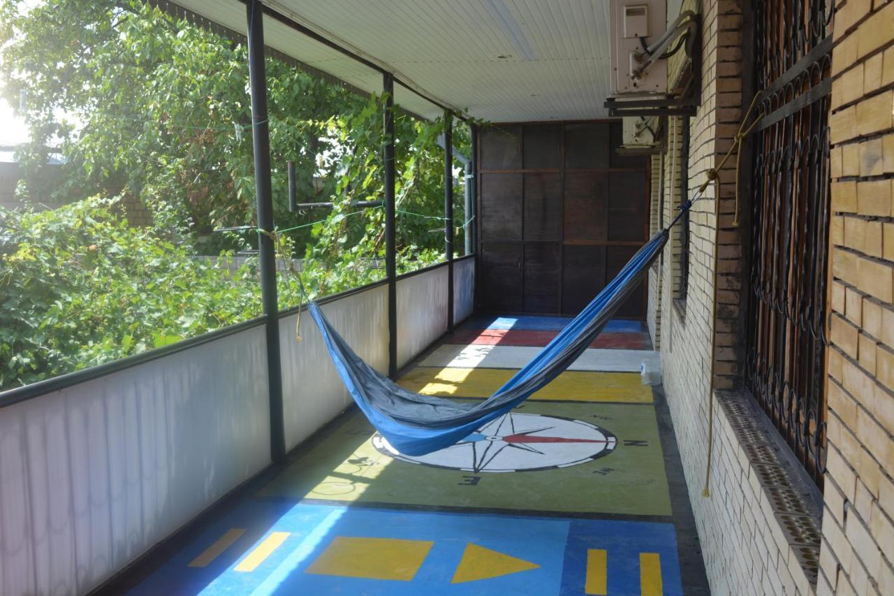 Canal Hostel Şǝki Esterno foto