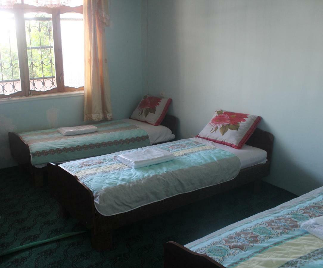 Canal Hostel Şǝki Esterno foto